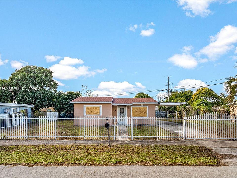 1st image of 20520 NW 21st Ave