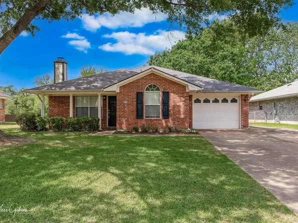 2419 Brookside Dr, Bossier City, LA 71111