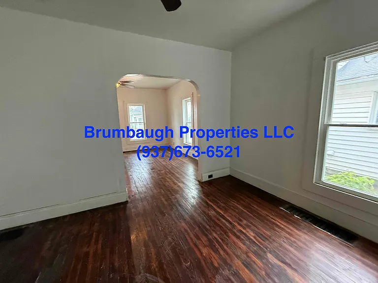 1027 Park Ave — Photo 27