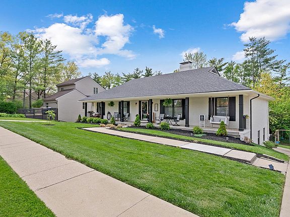 3rd image of 3516 Cheddington Ln