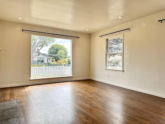 5th image of 2207 James Ave