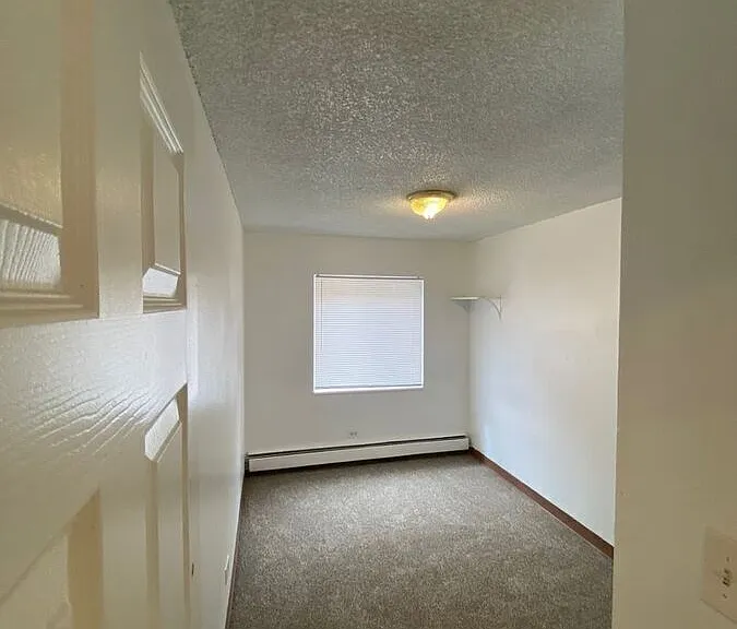 707 W 96th Ave #6 — Photo 8