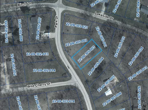 214 Park Dr, Dixon, IL 61021