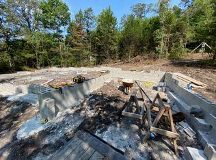 Maplewood St, Forsyth, MO 65653