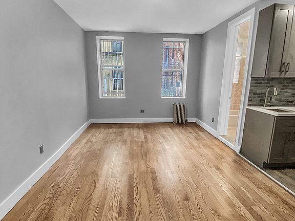 3rd image of 495 Washington Ave APT 1F