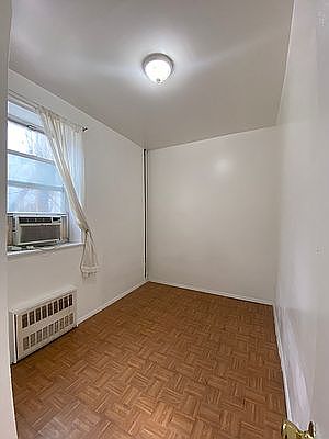4th image of 358 Sackett St #1