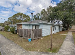 Stara Circle 455 - D, Pensacola, FL 32505