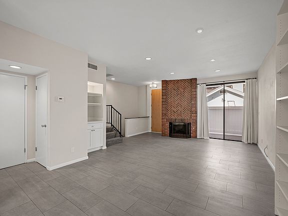 5th image of 1429 26th St Unit 14