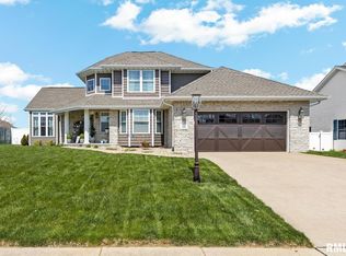 426 Gillman Ave, Washington, IL