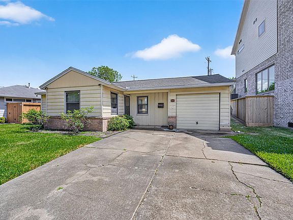 3rd image of 5505 Huisache St