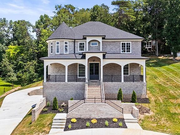 3rd image of 9921 Frost Ridge Dr
