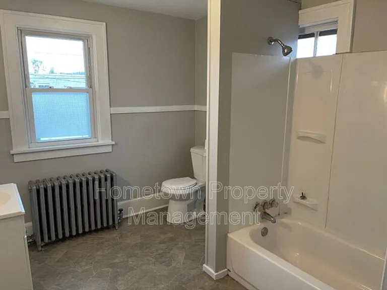 3829 Derry St #2 — Photo 9