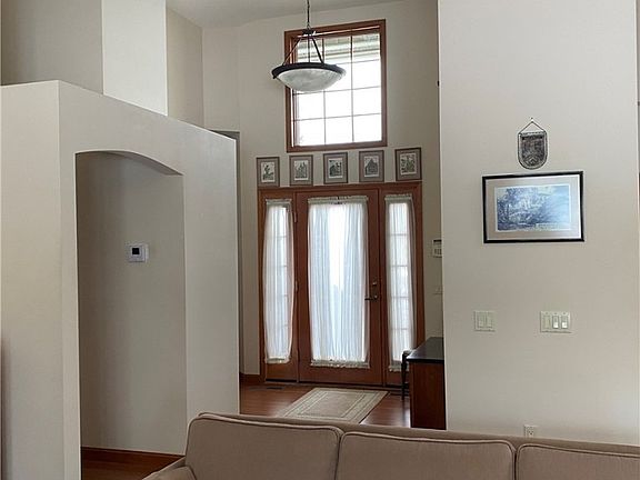4th image of 33110 Wren Haven Cir