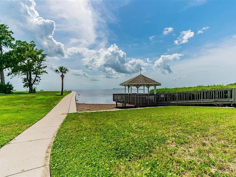 621 Windrush Bay Dr #621 — Photo 53
