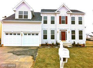 17667 Cleveland Park Dr, Round Hill, VA 20141