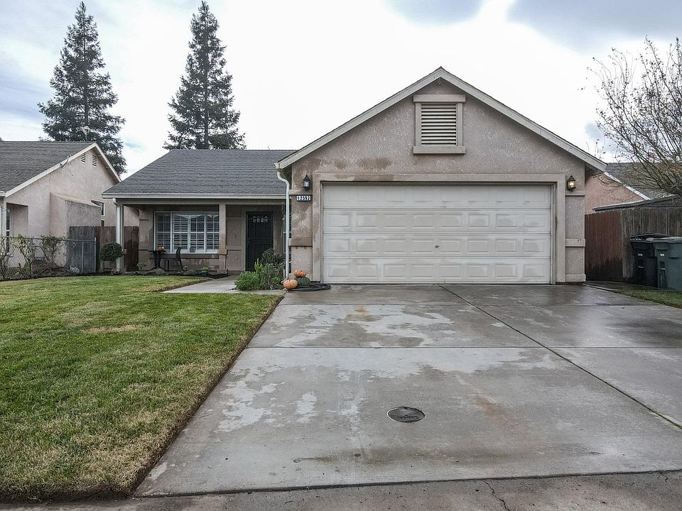 1st image of 12592 Quicksilver St