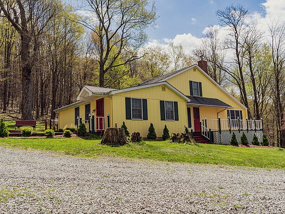 5th image of 3878 Brandonville Pike