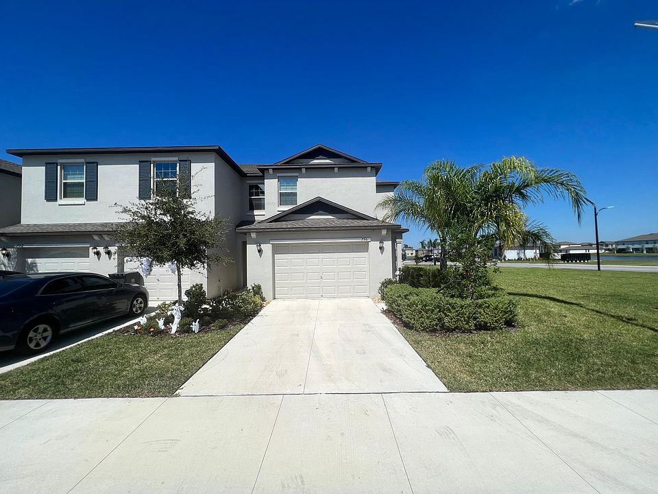 1st image of 756 Royal Empress Dr