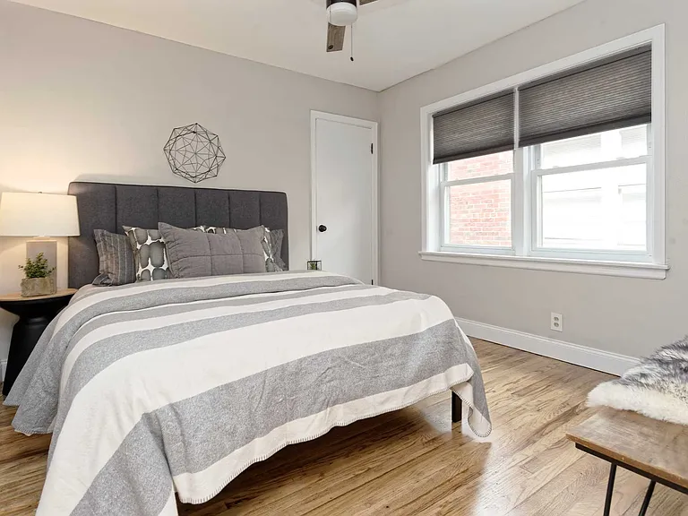3554 Jamieson Ave — Photo 28