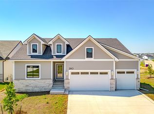 280 NW Montego Ct, Waukee, IA 50263