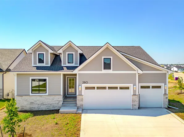 280 NW Montego Ct, Waukee, IA 50263