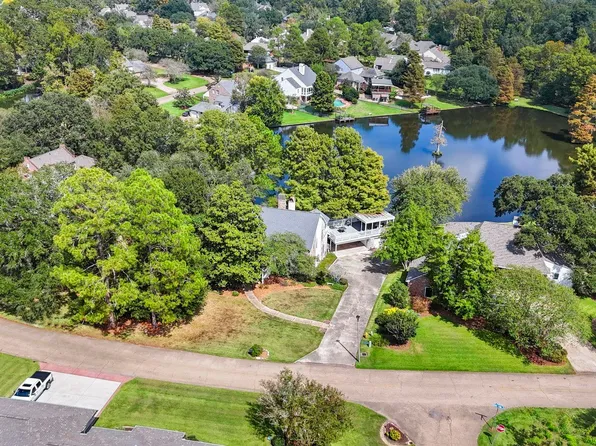 366 Shady Lake Pkwy, Baton Rouge, LA 70810