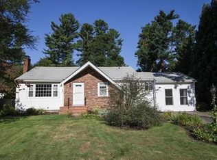 84 Sunset Dr, Raynham, MA 02767