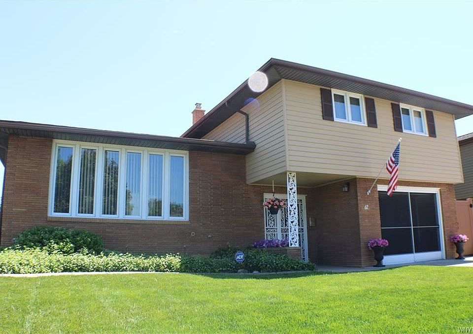 1st image of 62 Deborah Ln