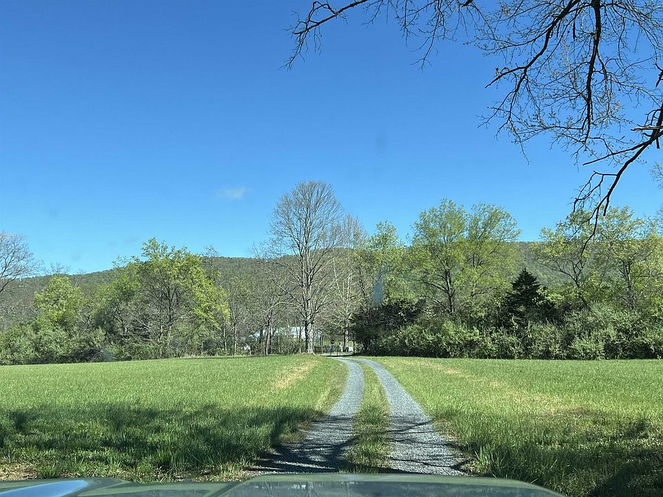 2nd image of Campbell Hollow
