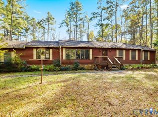 7347 Hidden Lake Estate Dr, Mechanicsville, VA 23111