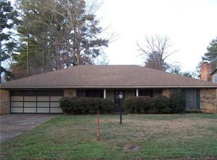 304 Hacienda Cir, Haughton, LA 71037