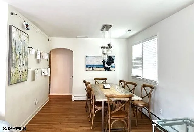 3 bed, 1.0 bath, $1,700 — Photo 4