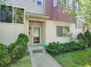 305 31st St W, Minneapolis, MN 55408