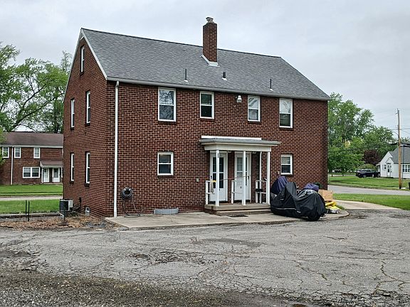 2nd image of 735 West St