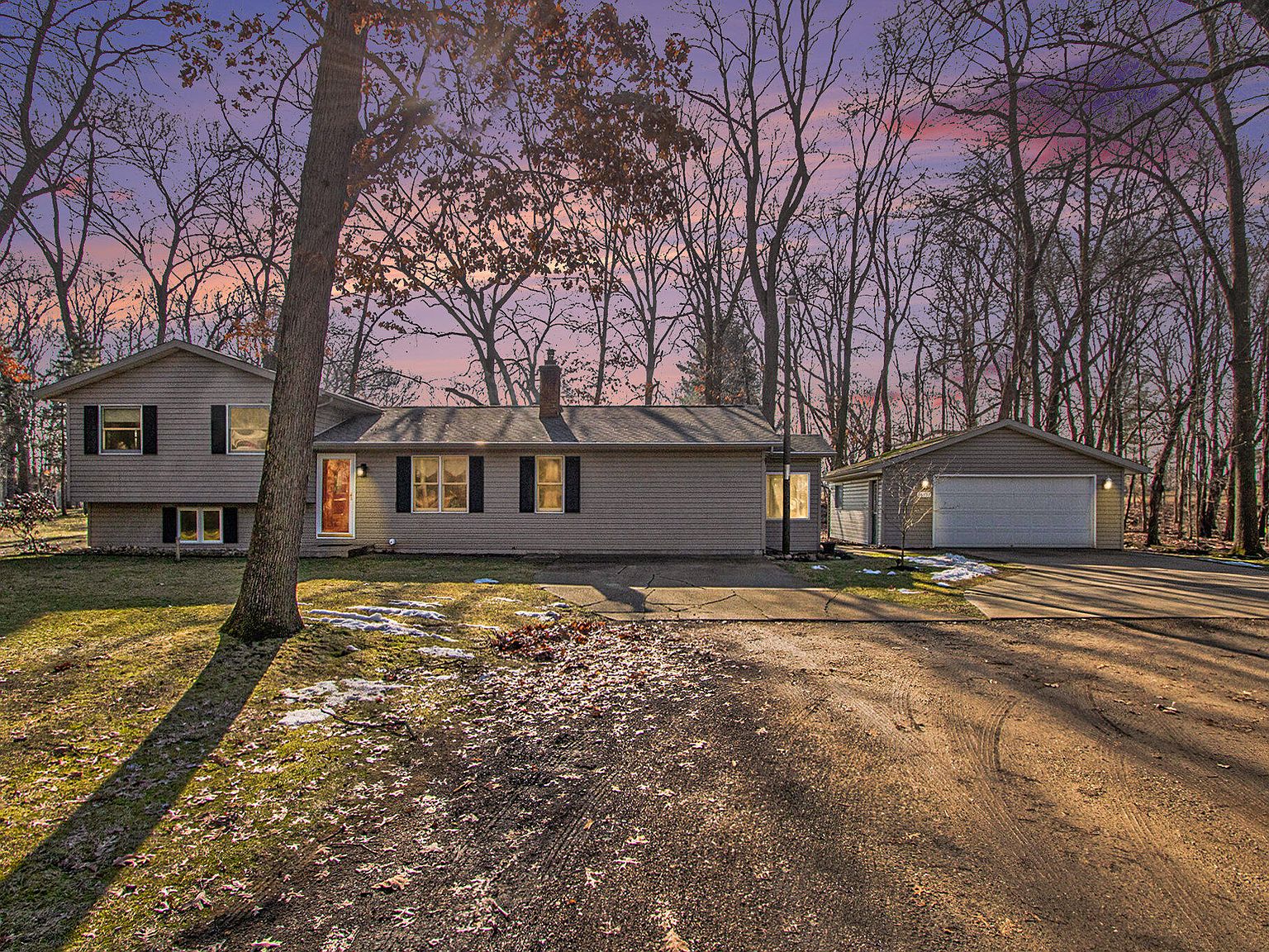 68597 Frantz Ct, Niles, MI 49120 | Zillow