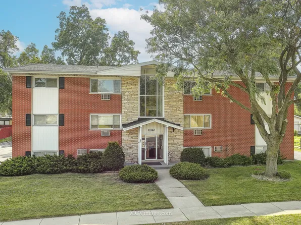 11140 S Ridgeland Ave APT 3A, Worth, IL 60482