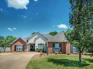 102 Hampshire Dr, Madison, MS 39110