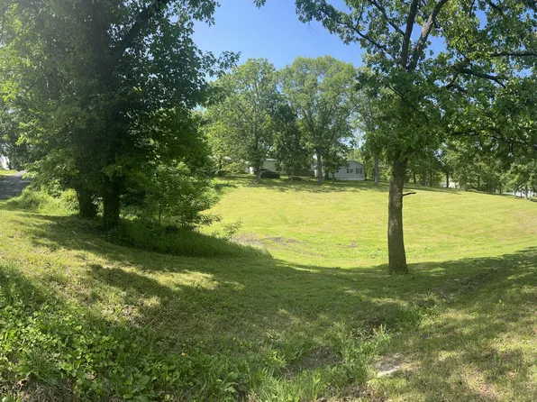 000 Benton Street, Warsaw, MO 65355