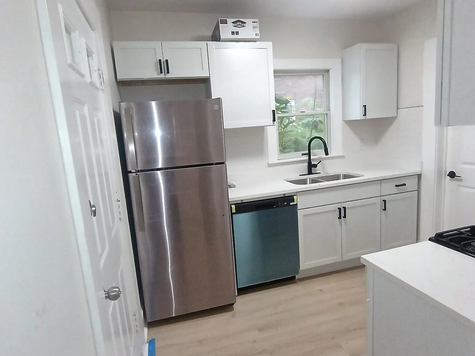 1 bed, 750 sqft, $1,295 — Photo 1