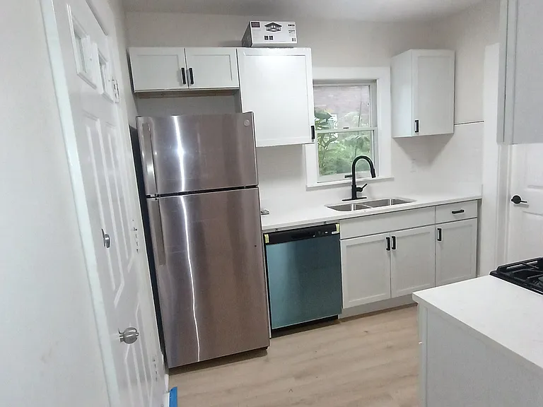 813 E Wayne St #1 — Photo 1