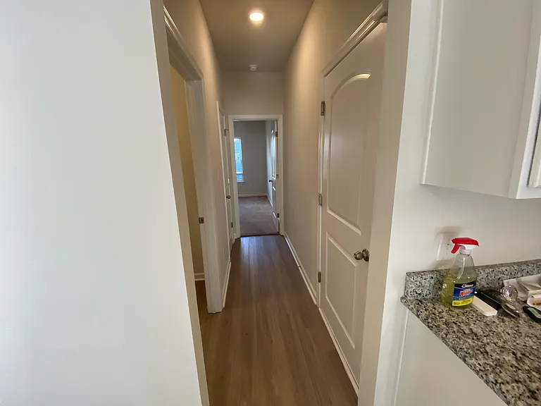 1512 Auckland Ct — Photo 12