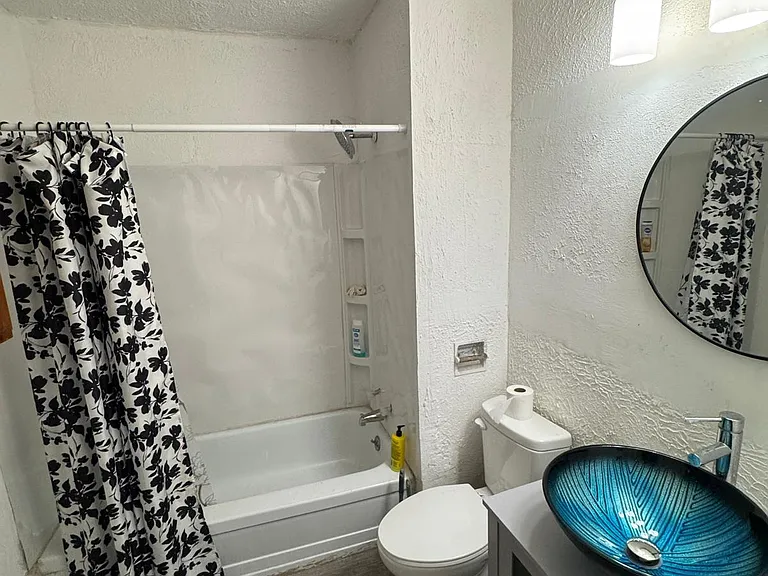 820 Brooke Rd — Photo 8