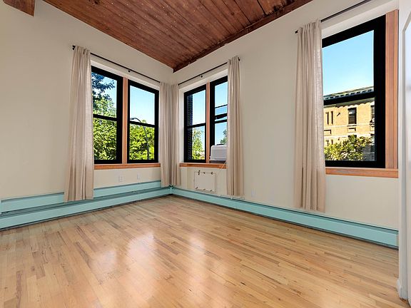 4th image of 93 Underhill Ave APT 2E