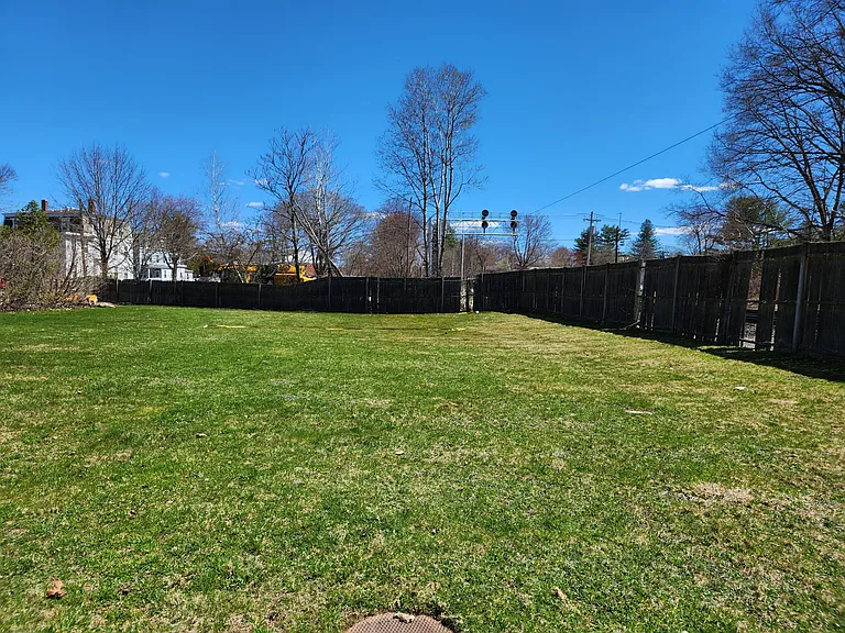 55 Tilton Ave — Photo 6