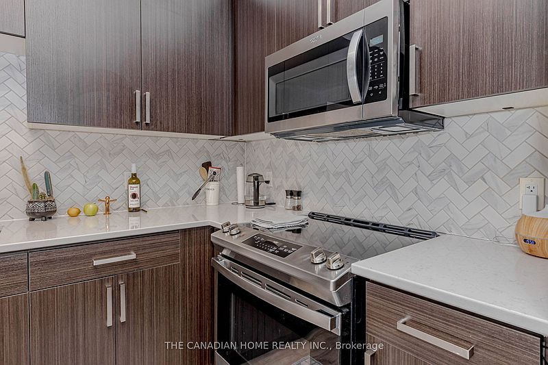 London Townhouse for rent - 3 Bedrooms — photo 16