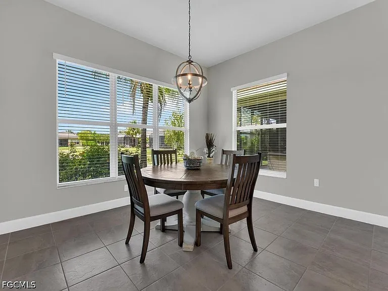 28426 Montecristo Loop — Photo 11