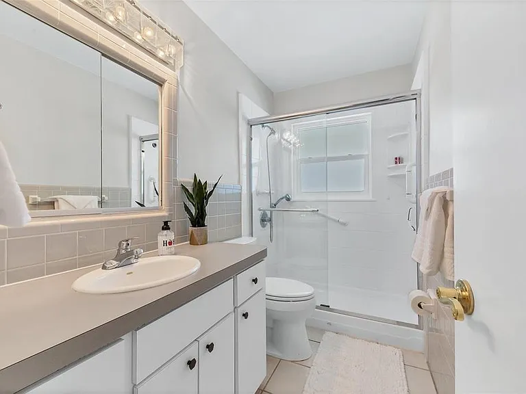 3126 Bougainvillea St — Photo 18