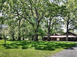 31 Huntleigh Woods, Saint Louis, MO