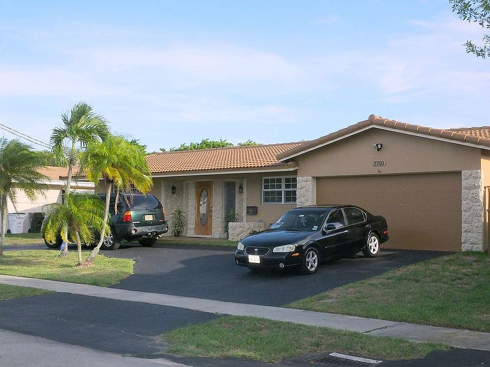 2nd image of 3760 NW 11th St