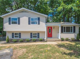 1006 Arch Hill Dr, North Chesterfield, VA 23236